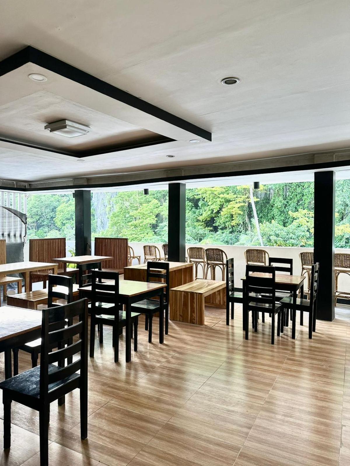 Mayad El Nido Inn Ngoại thất bức ảnh